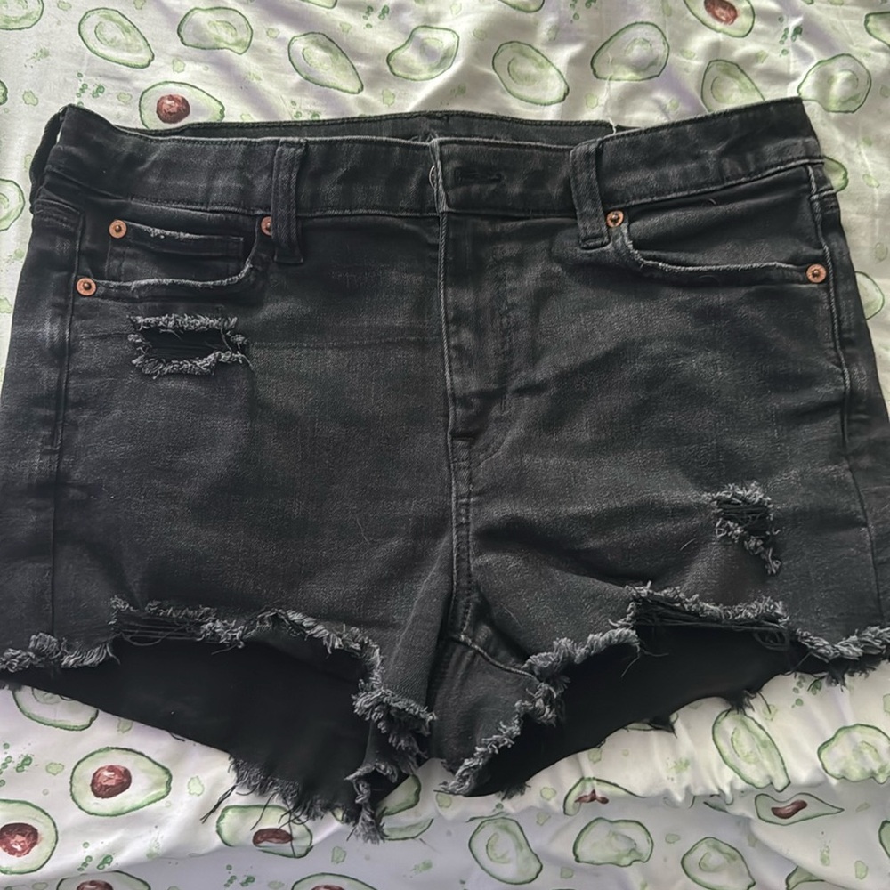 american eagle black ripped shorts